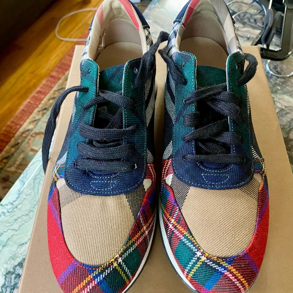 Burberry Multicolor Plaid Women's Sneakers size 36 or 6 - Picture 8 of 8